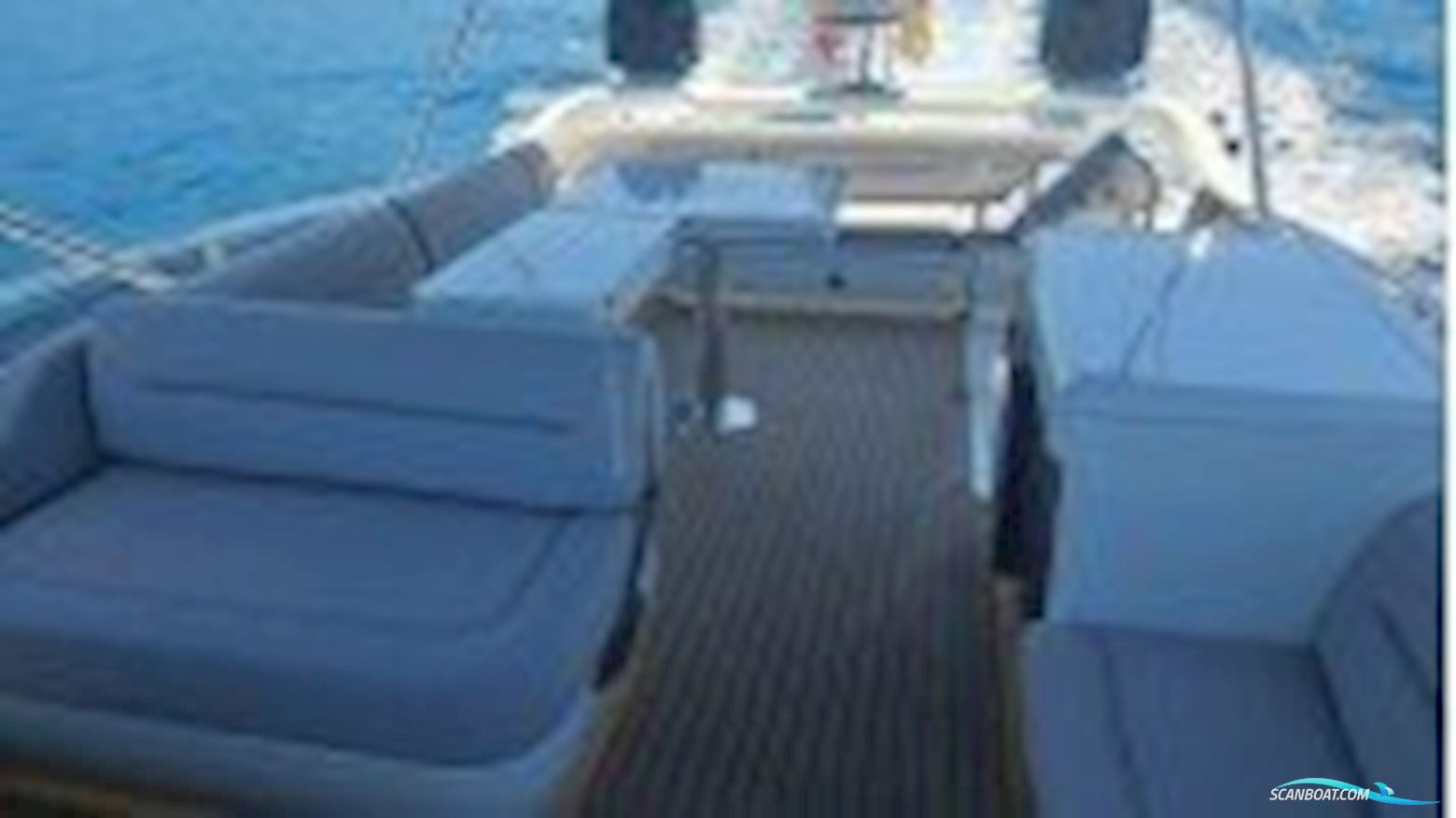 Galeon 440 Fly