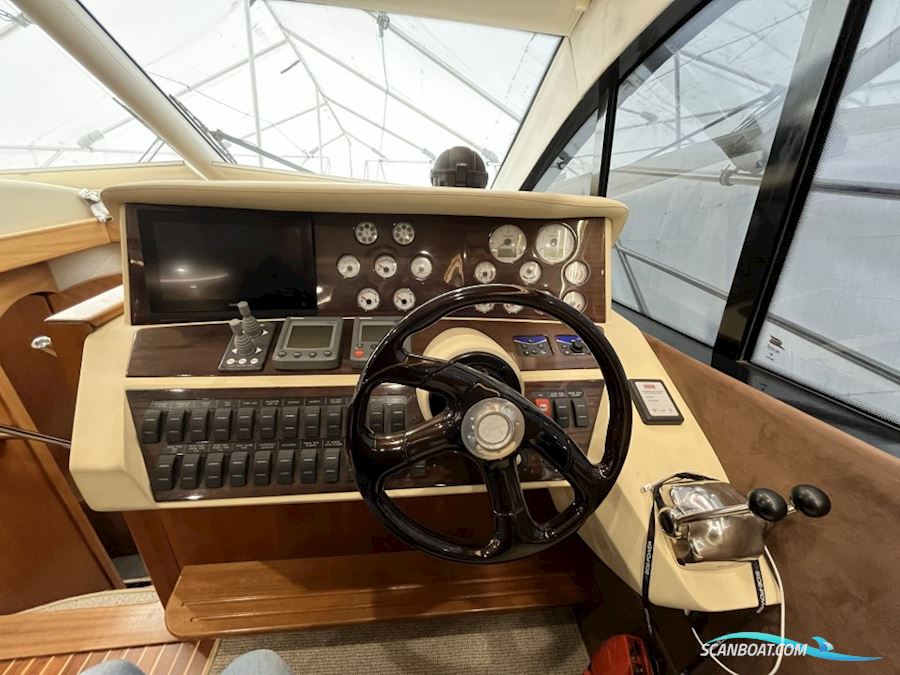 Galeon 440 Fly