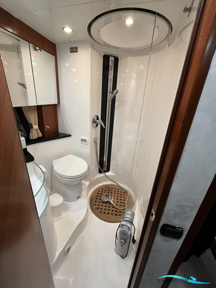 Galeon 440 Fly