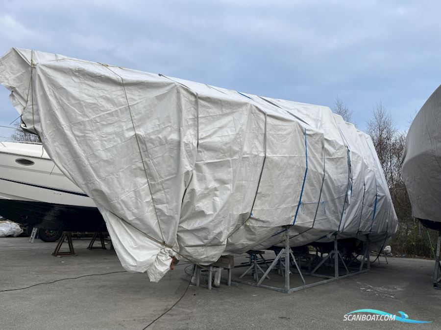 Galeon 440 Fly