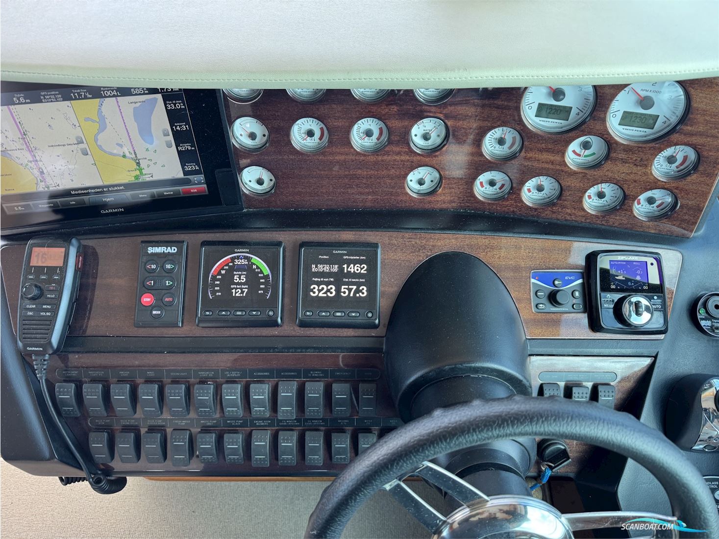 Galeon 440 Fly