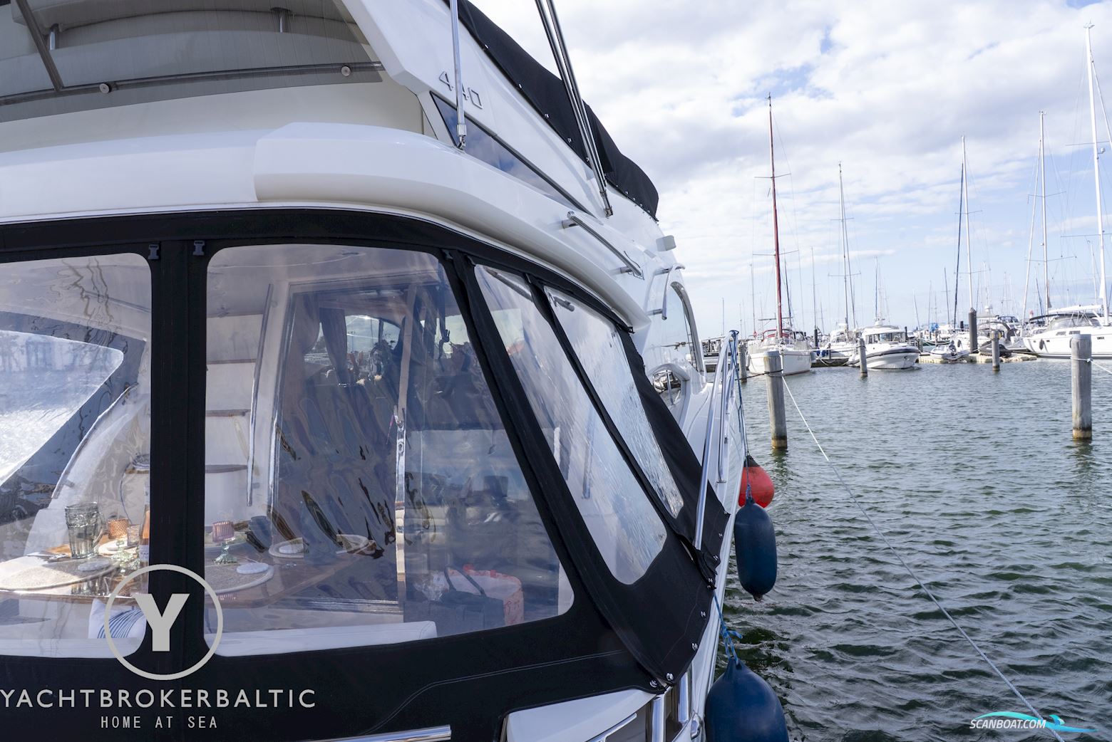 Galeon 440 Fly