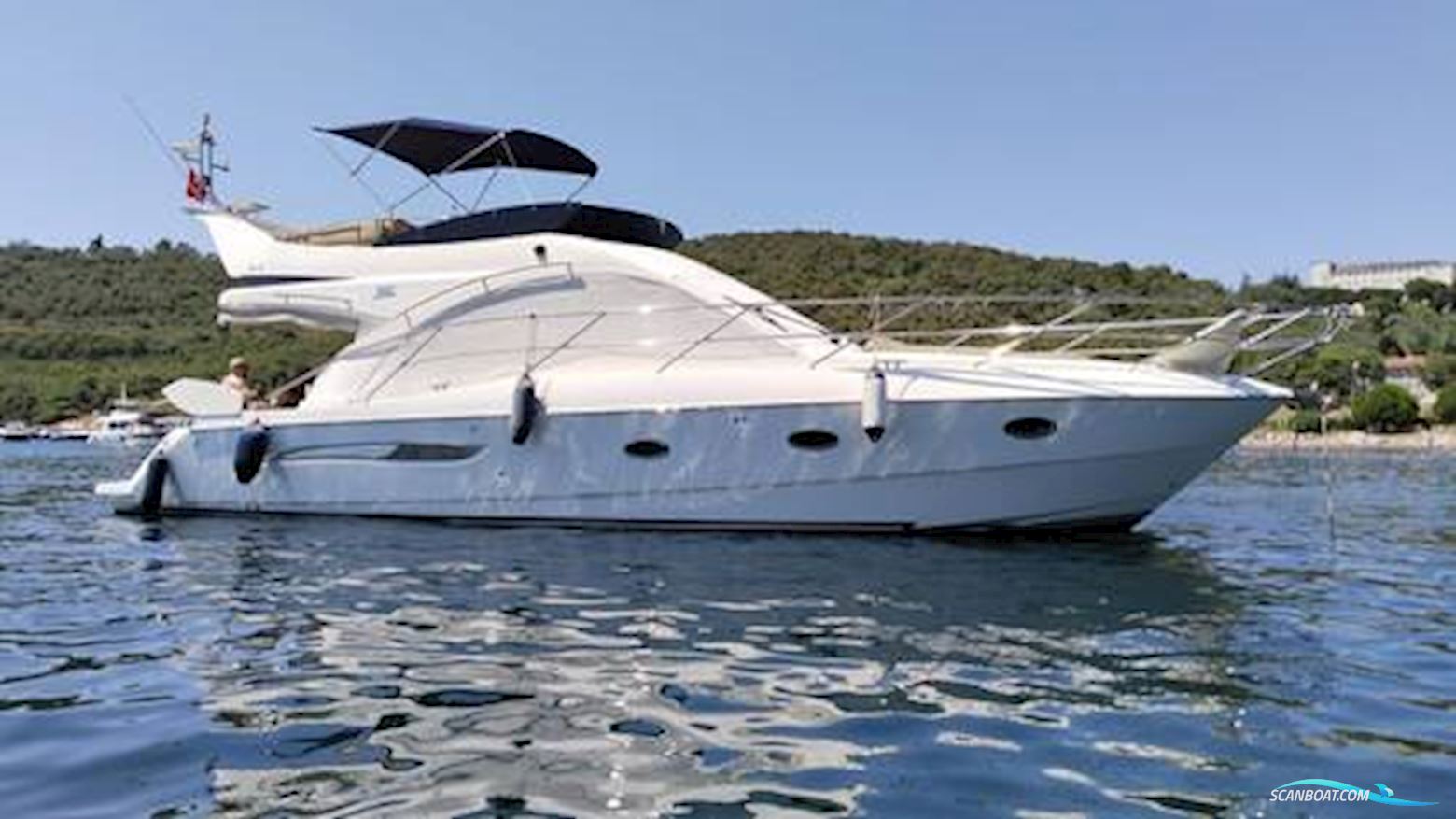 Galeon 440