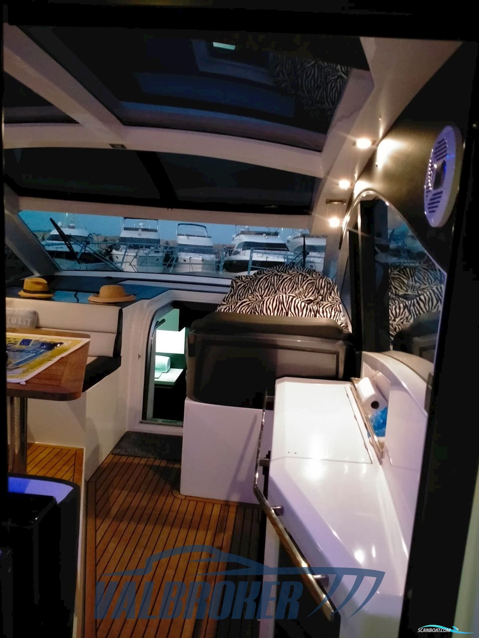 Galeon 445 HTS