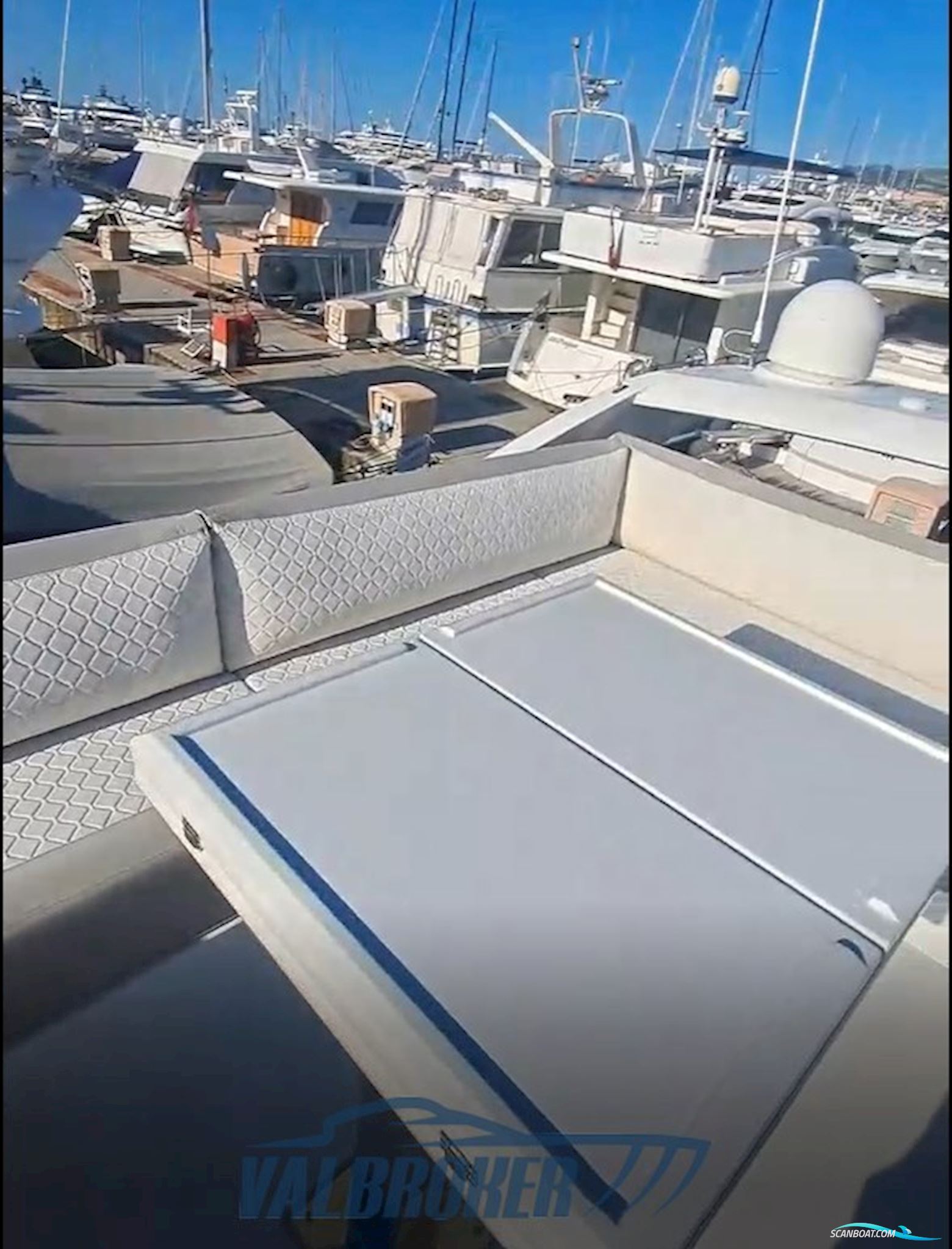 Galeon 460 Fly