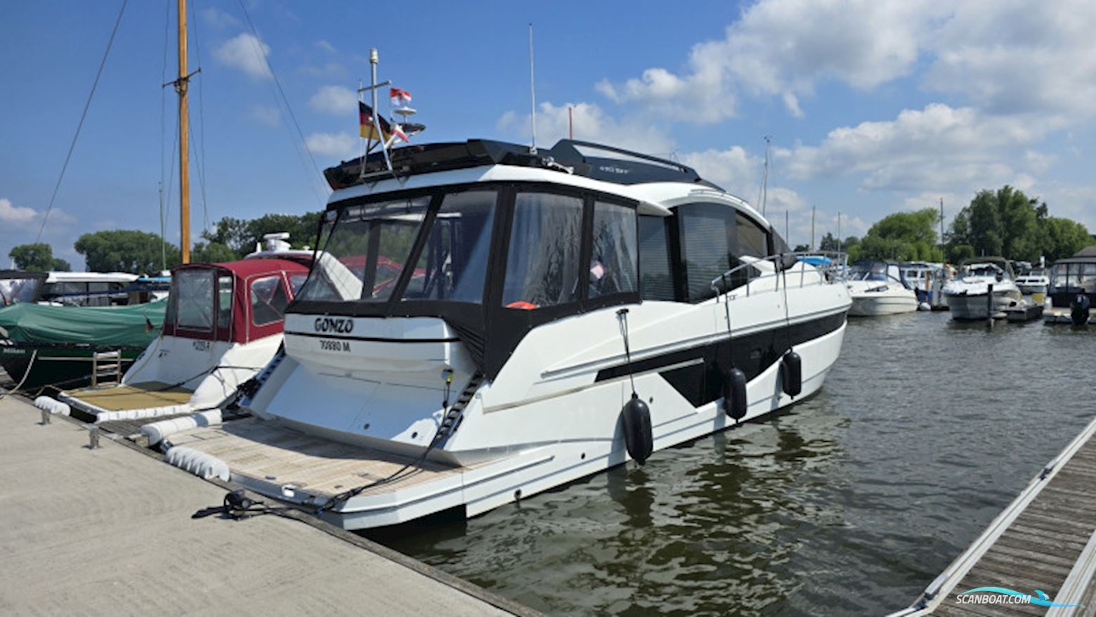 Galeon 470 Sky