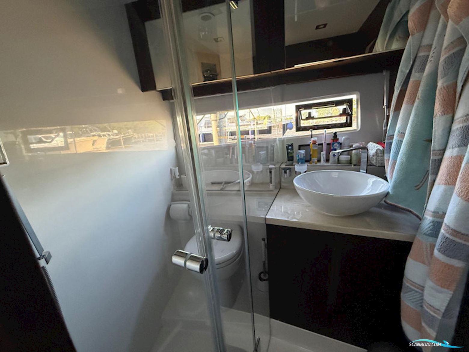 Galeon 470 Sky