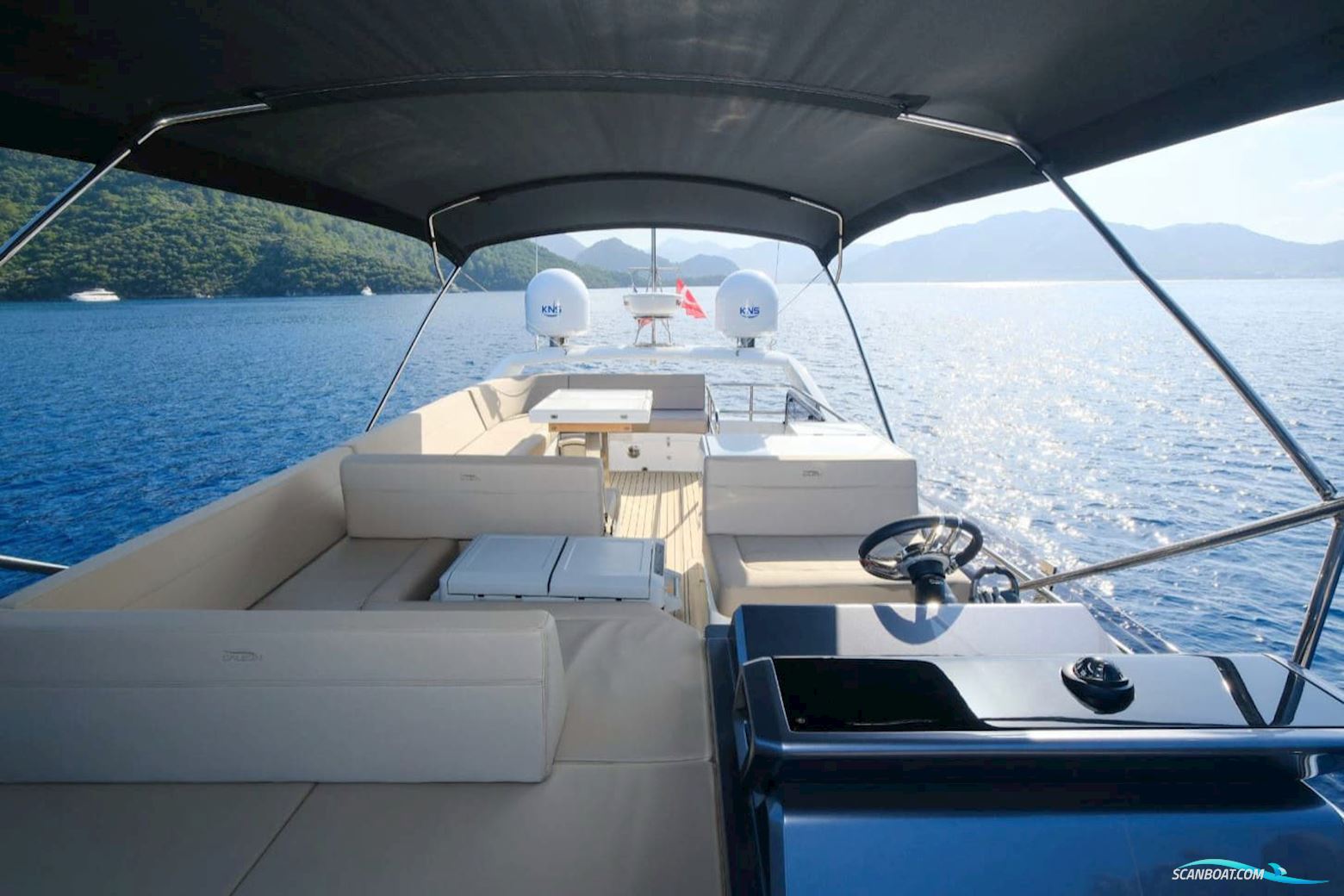 Galeon 500 Fly