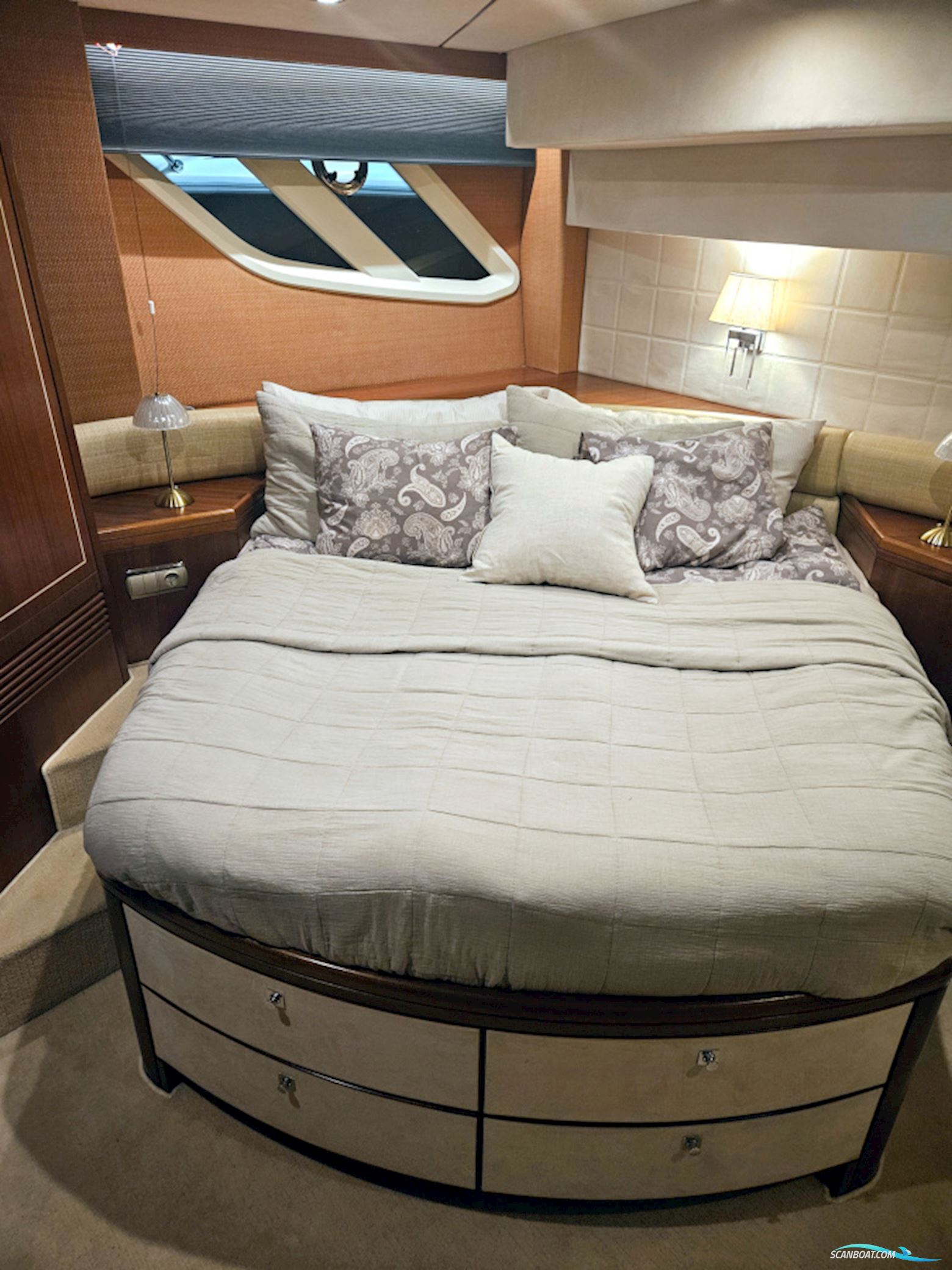 Galeon 530 Fly Volvo Penta D12-715 Evc