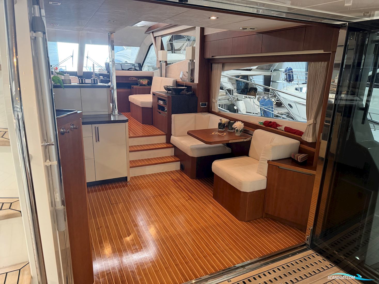 Galeon 550 Fly