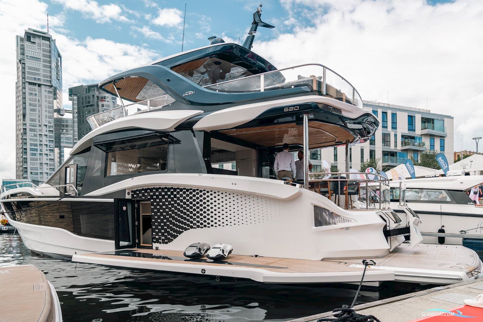 Galeon 620 Fly