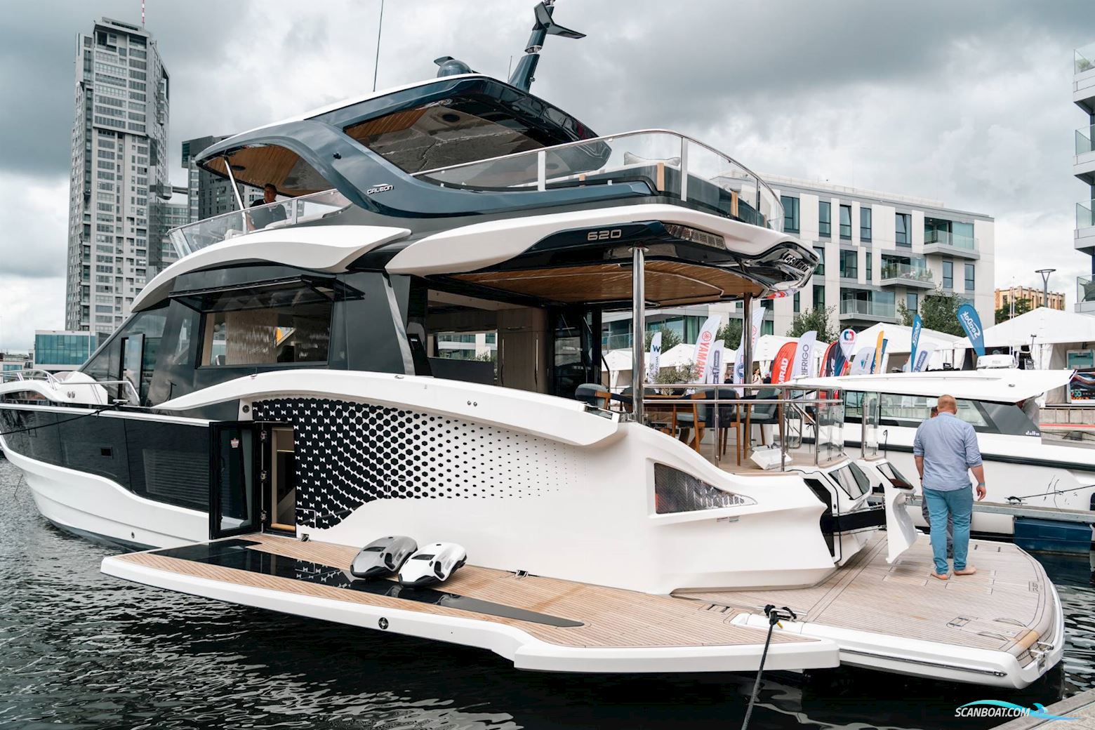 Galeon 620 Fly