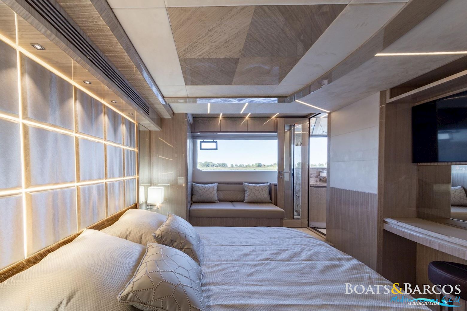 Galeon 640 Fly