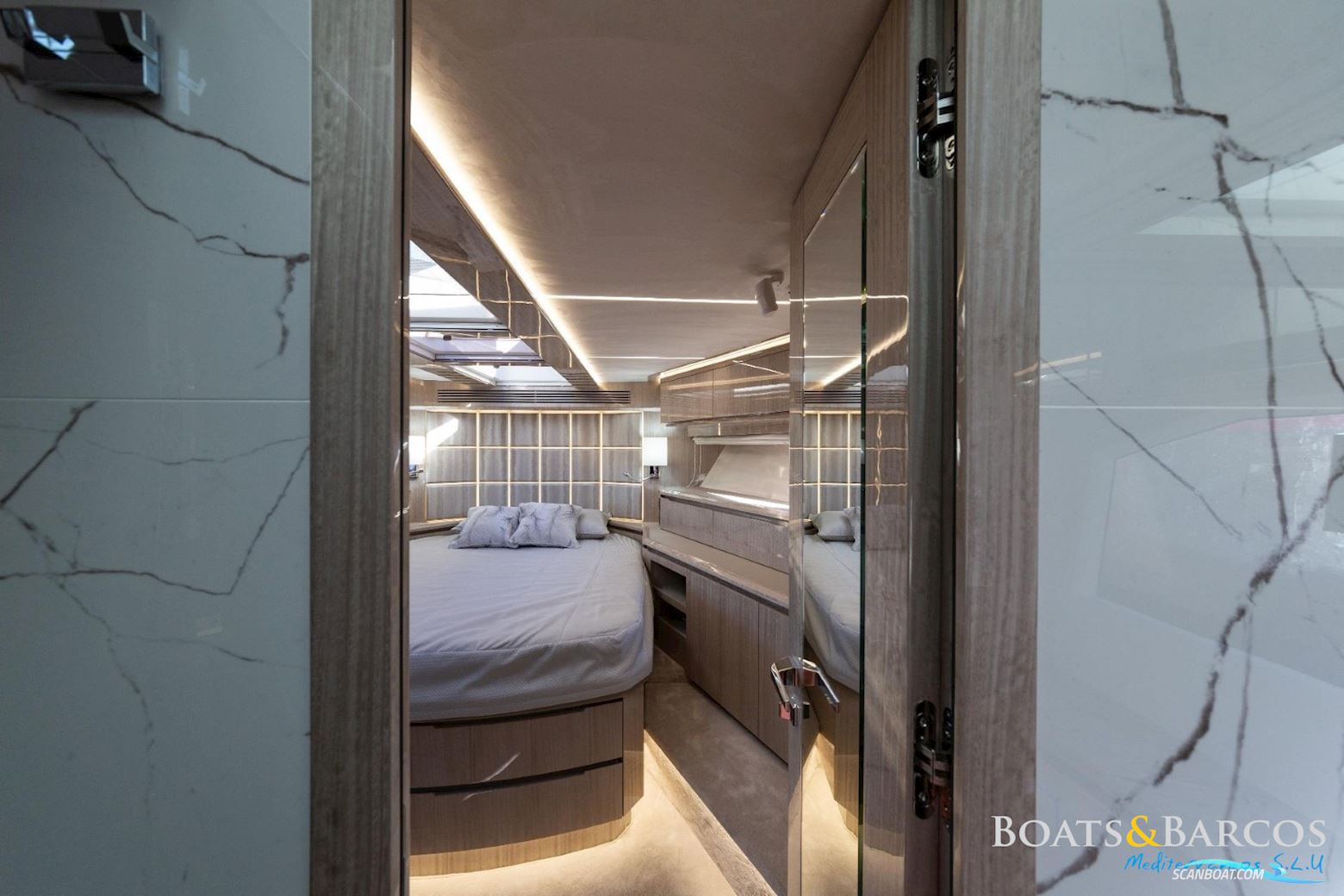 Galeon 640 Fly