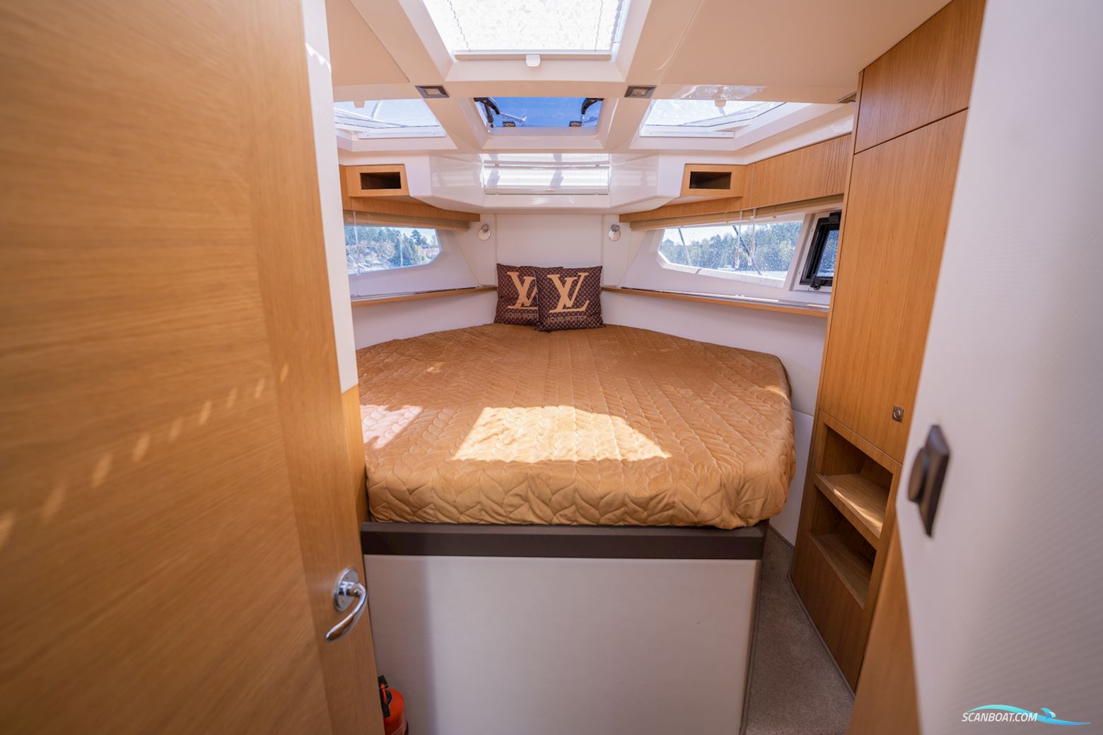 Galeon Galeon 360 Fly