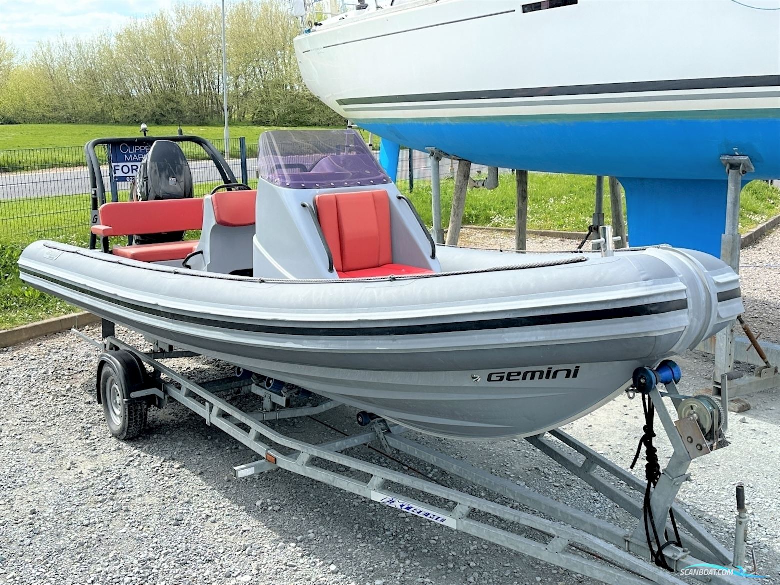 GEMINI Waverider 650