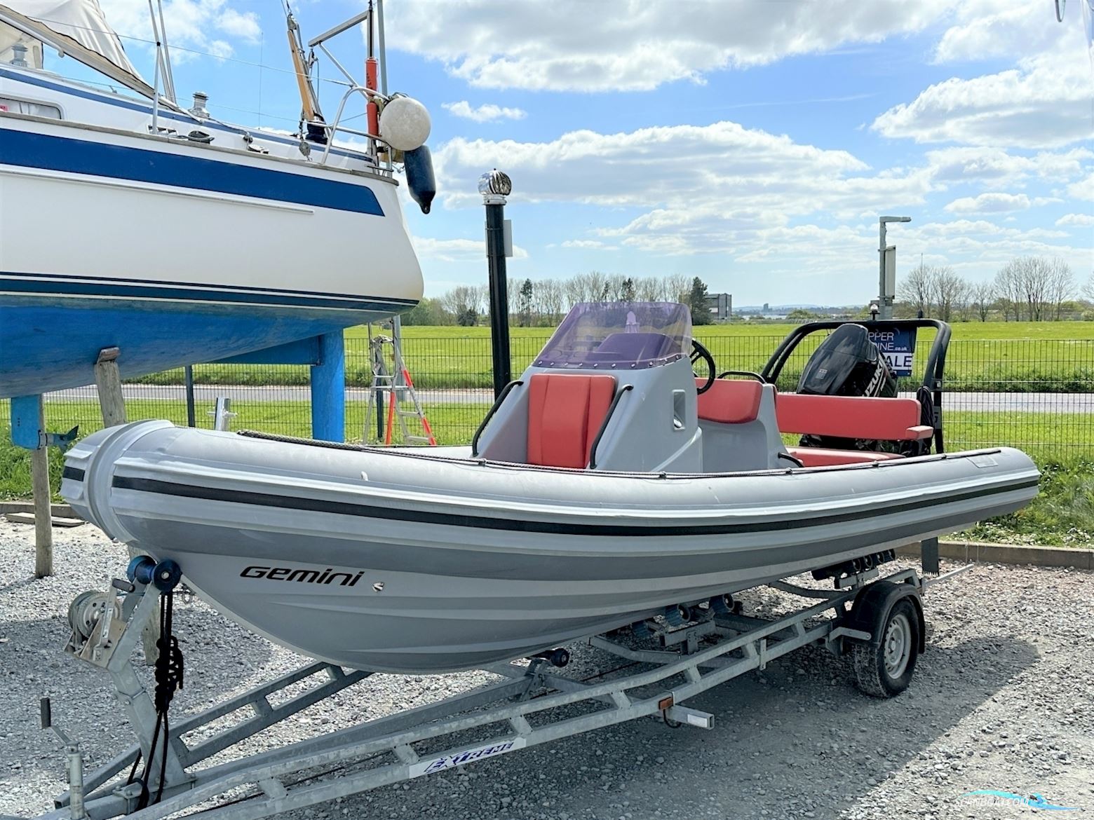 Gemini Waverider 650 Motorboot 2016, mit Suzuki motor, England