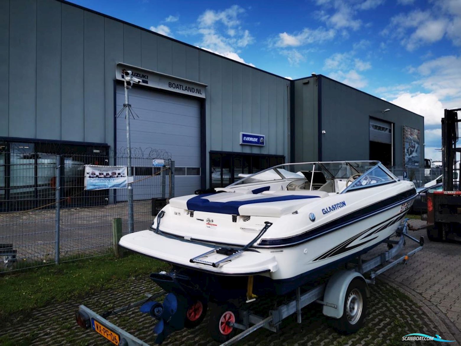 Glastron  GT 185