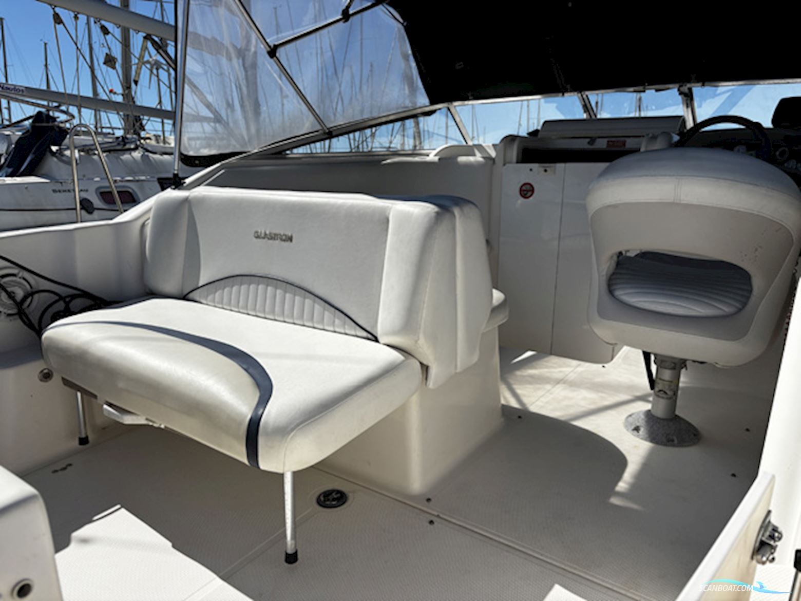 Glastron 249 GT