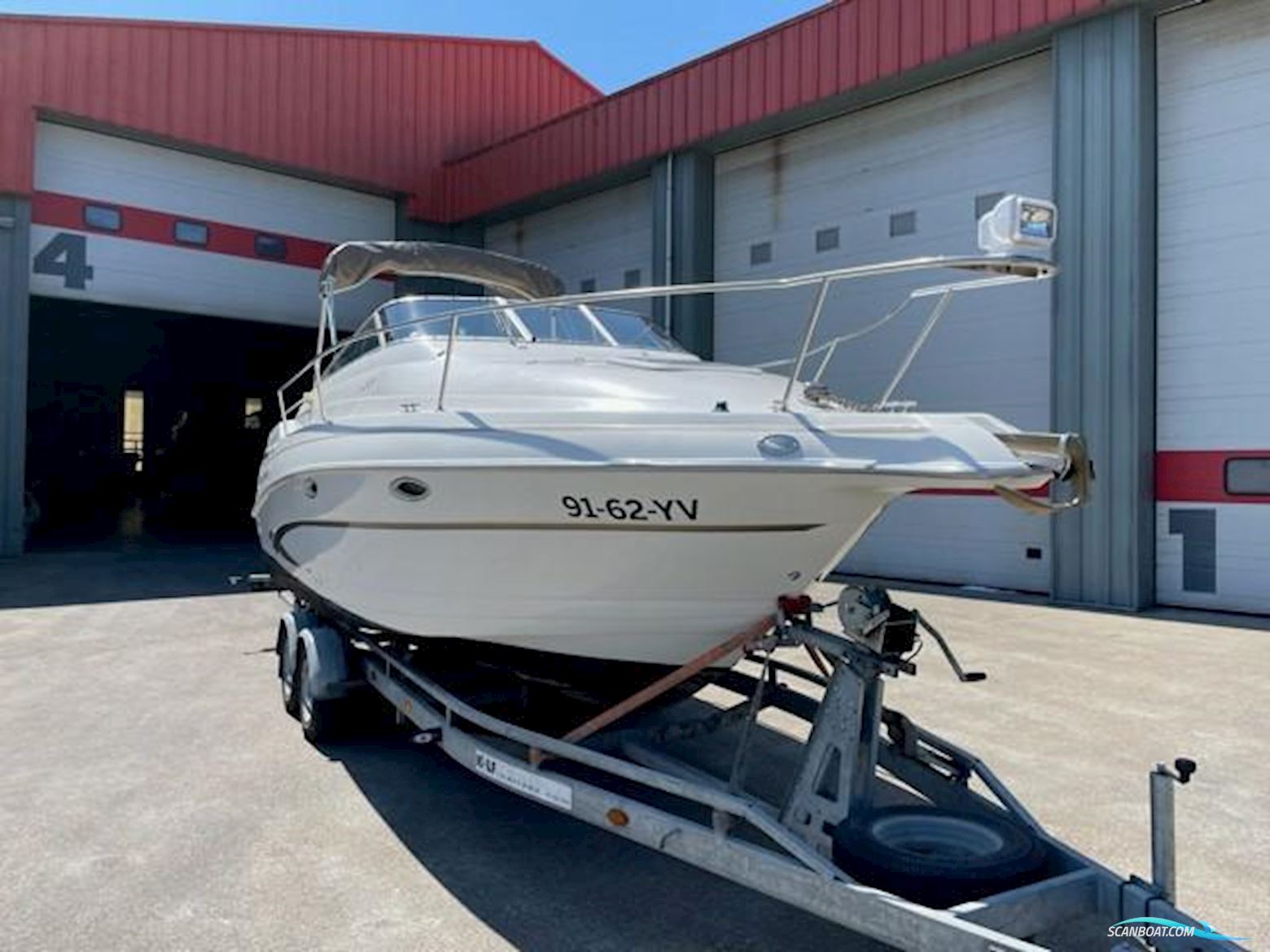 Glastron GS 249 Volvo D3 Diesel