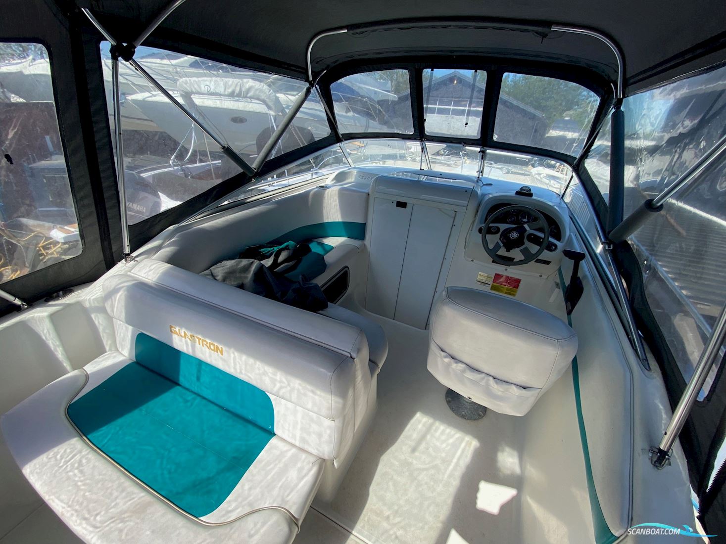 Glastron GS249
