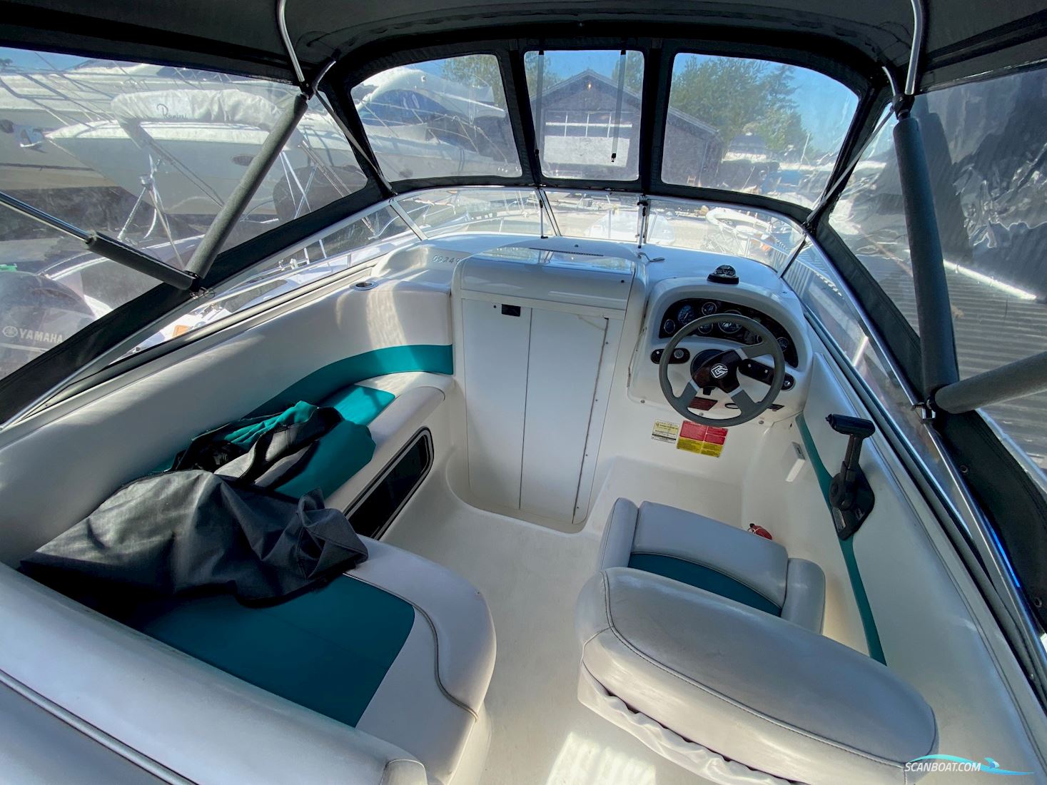 Glastron GS249