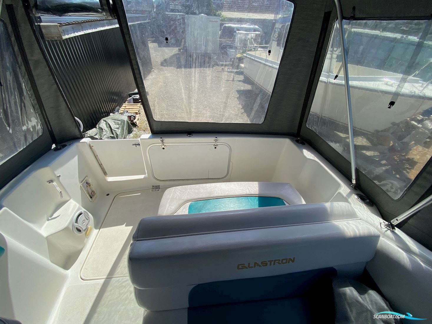 Glastron GS249