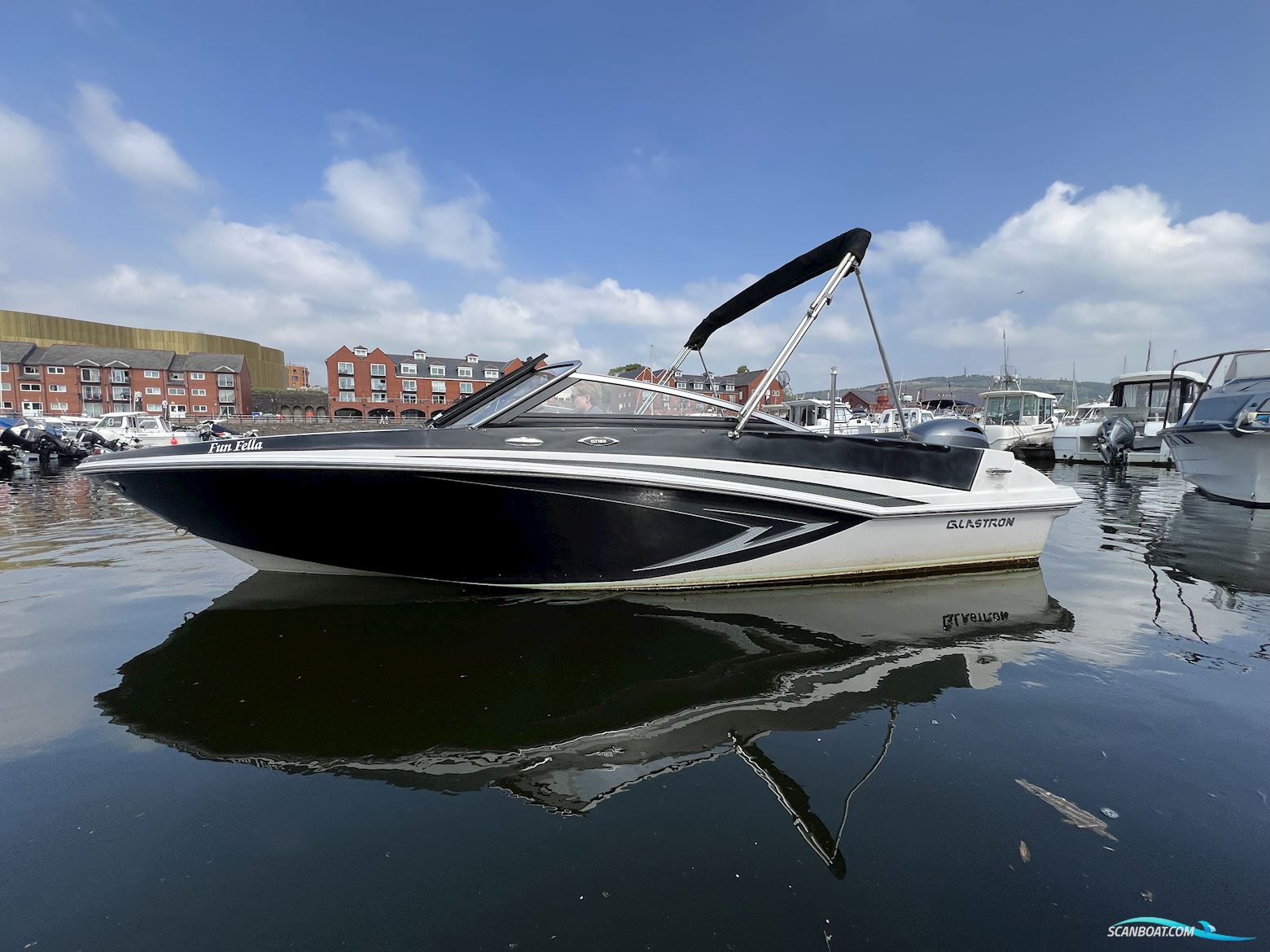 Glastron GT 185 Motorboot 2017, mit Yamaha motor, England