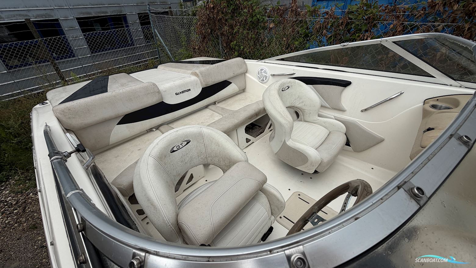 Glastron GT 185