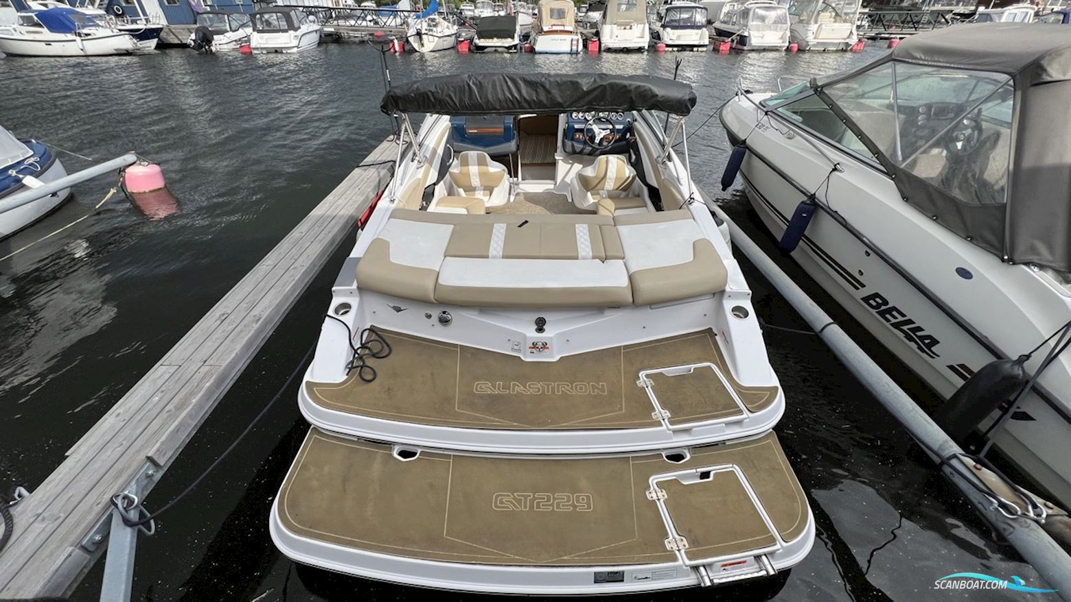 Glastron GT 229