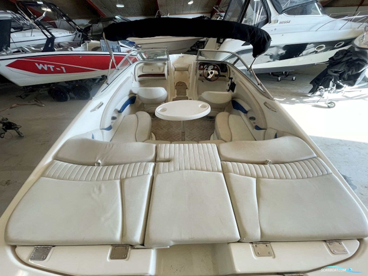 Glastron Gxl 235 Bowrider