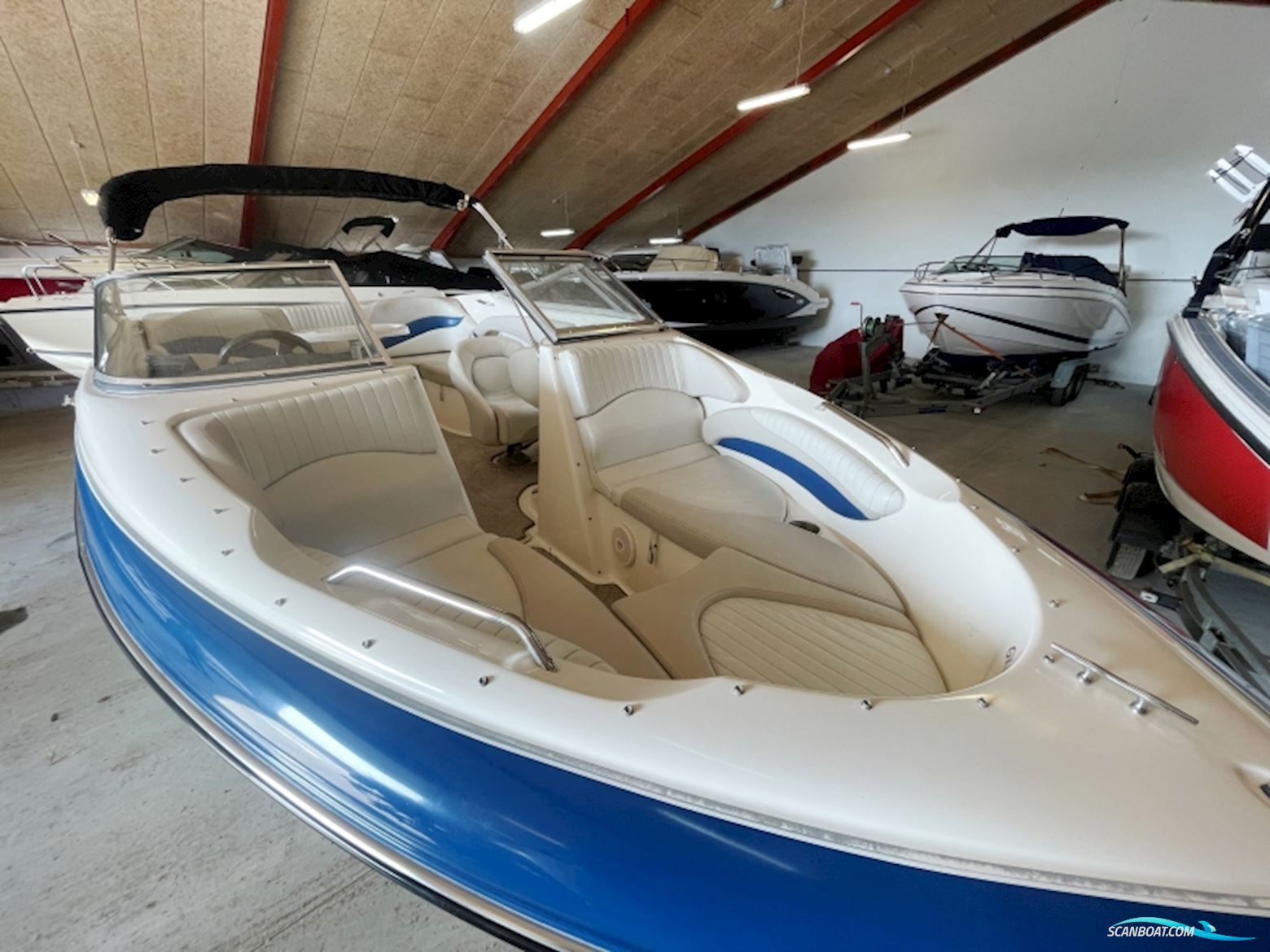 Glastron Gxl 235 Bowrider