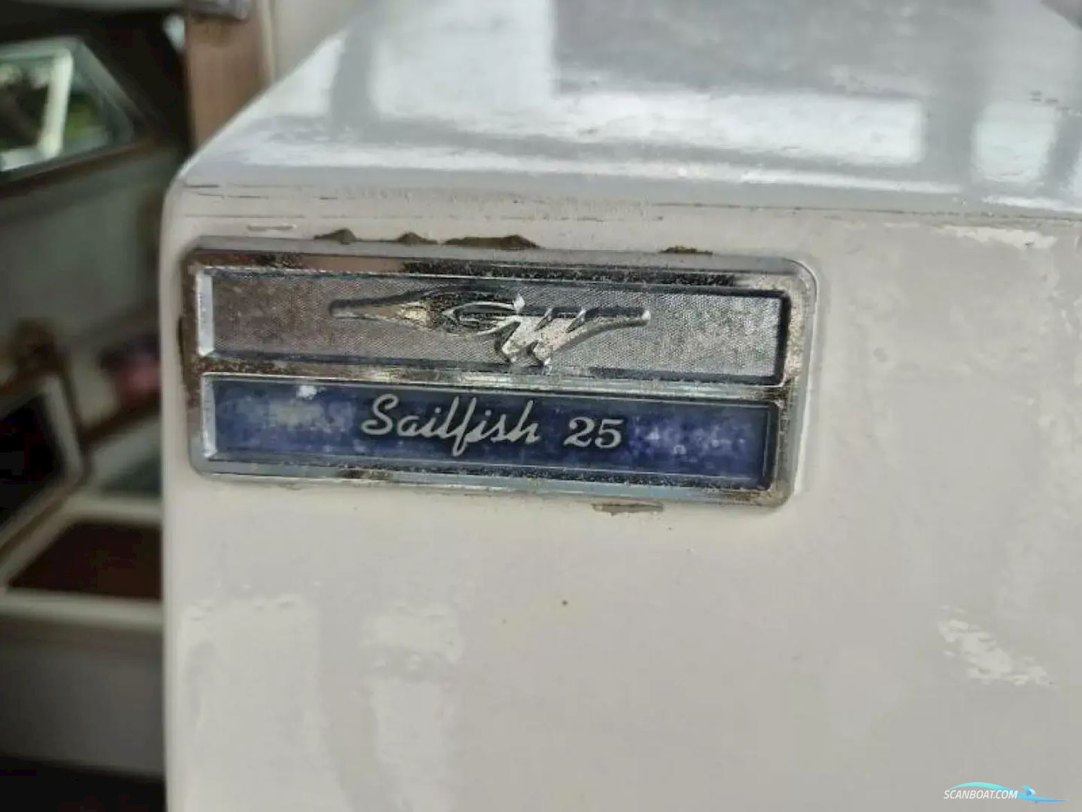 GRADY WHITE Sailfish 25