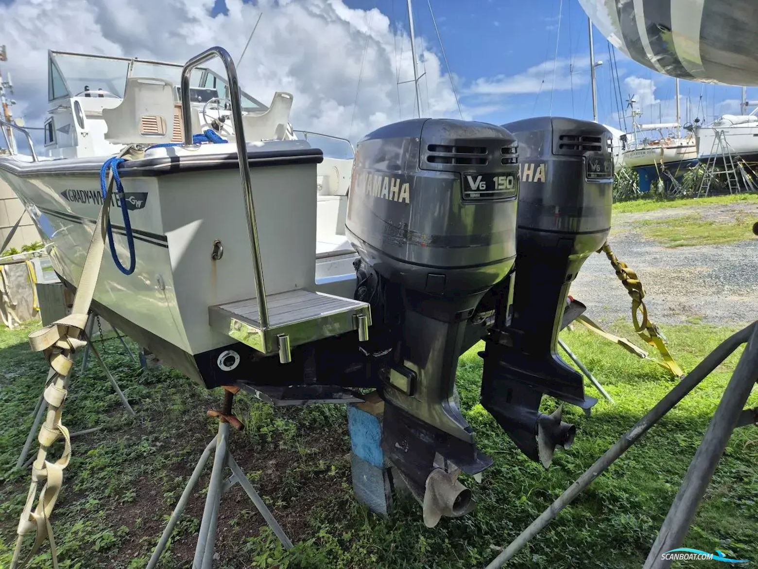 GRADY WHITE Sailfish 25