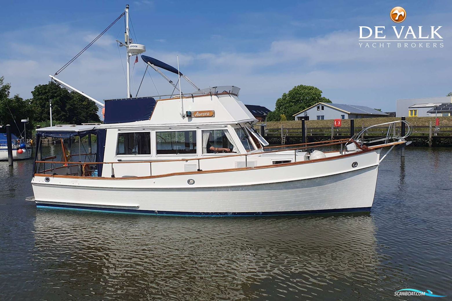 Grand Banks 32