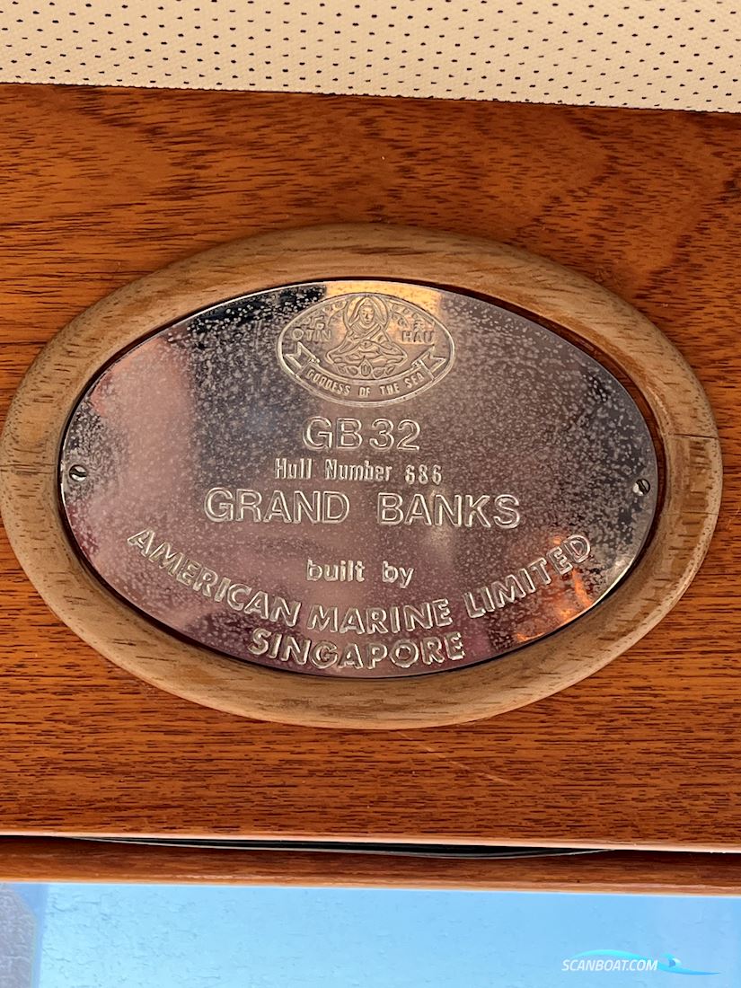 Grand Banks 32