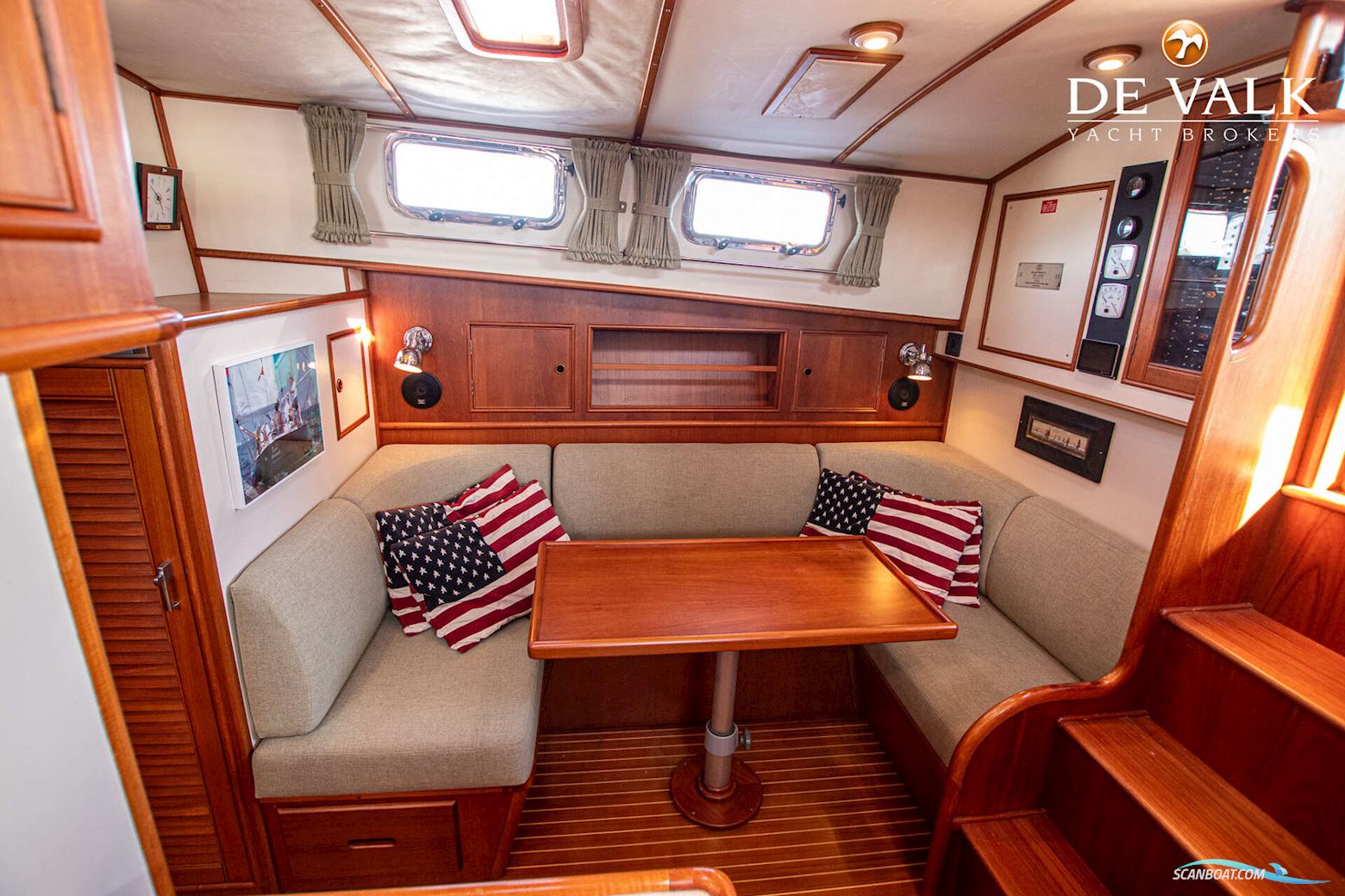 Grand Banks 38 Eastbay EX