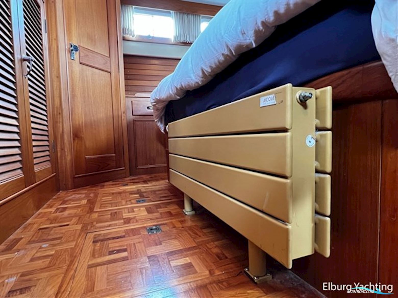 Grand Banks 42 - Motoryacht