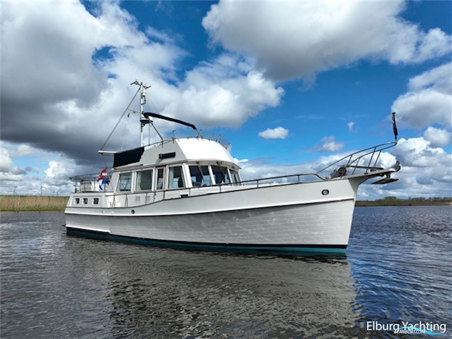 Grand Banks 42 - Motoryacht