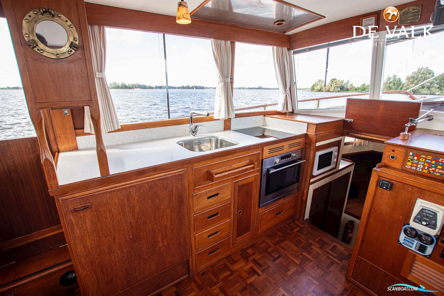 Grand Banks 42 Classic