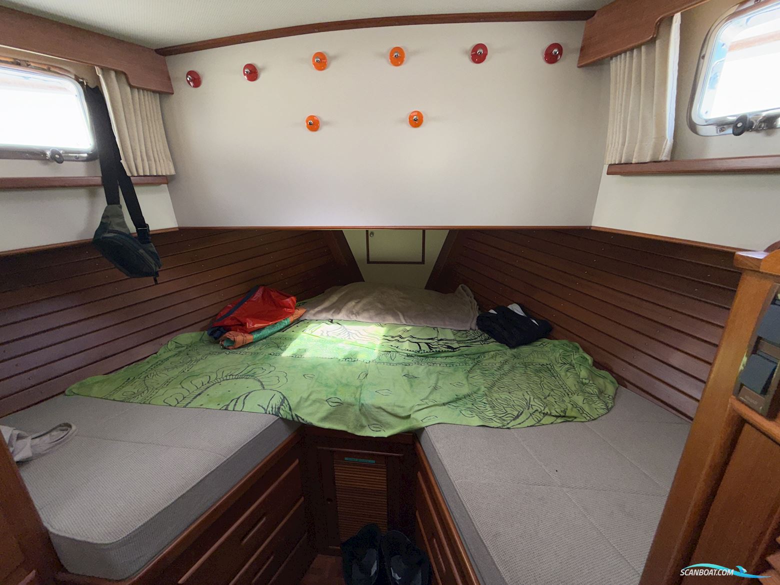 Grand Banks 42 Motoryacht