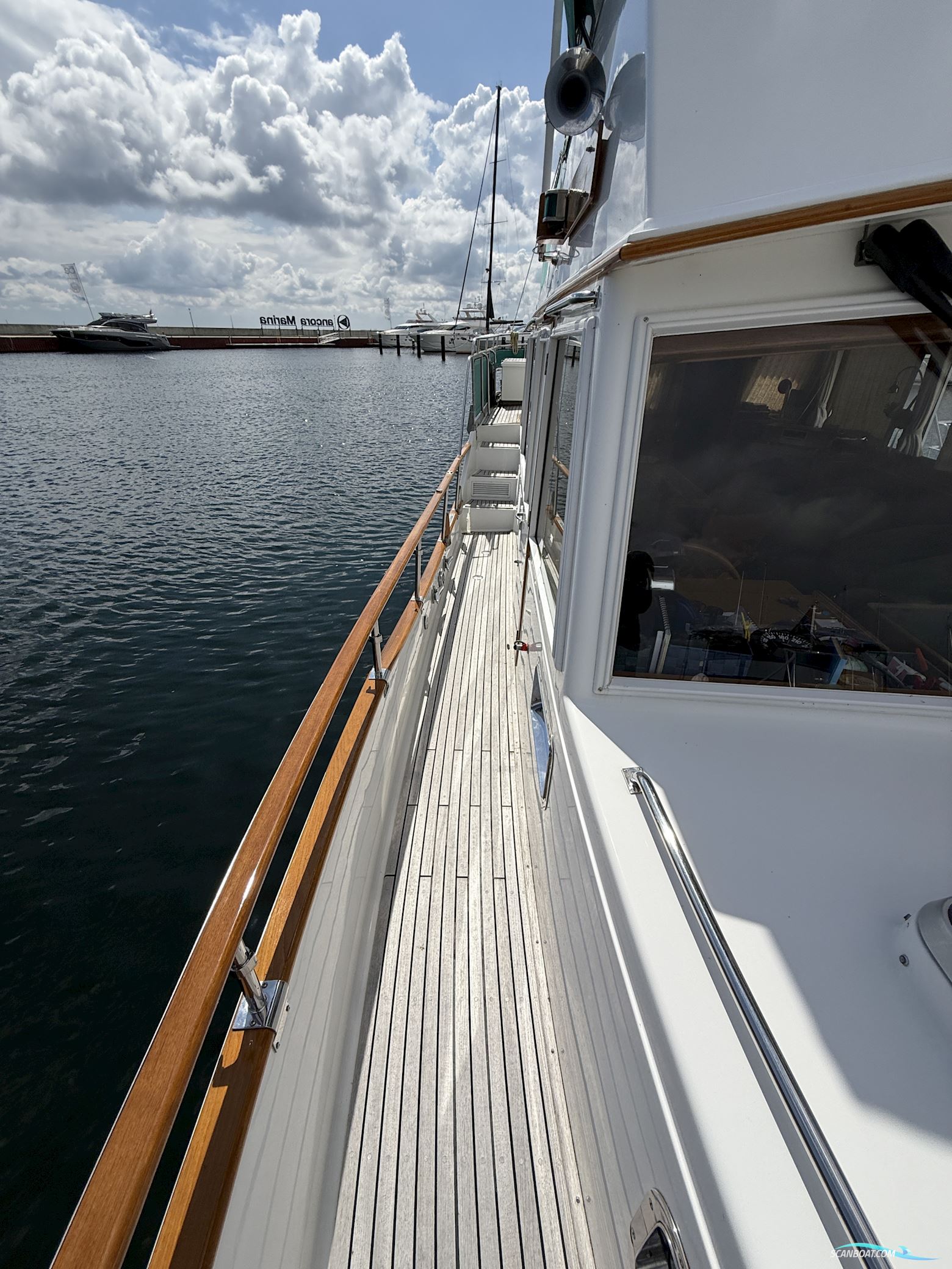 Grand Banks 42 Motoryacht