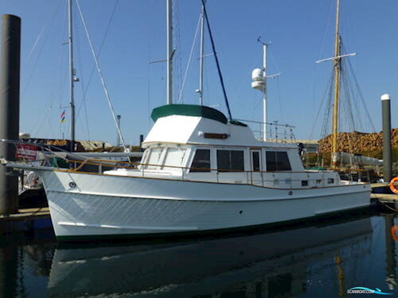 Grand Banks 42 Motorboot 2003, mit Caterpillar motor, England