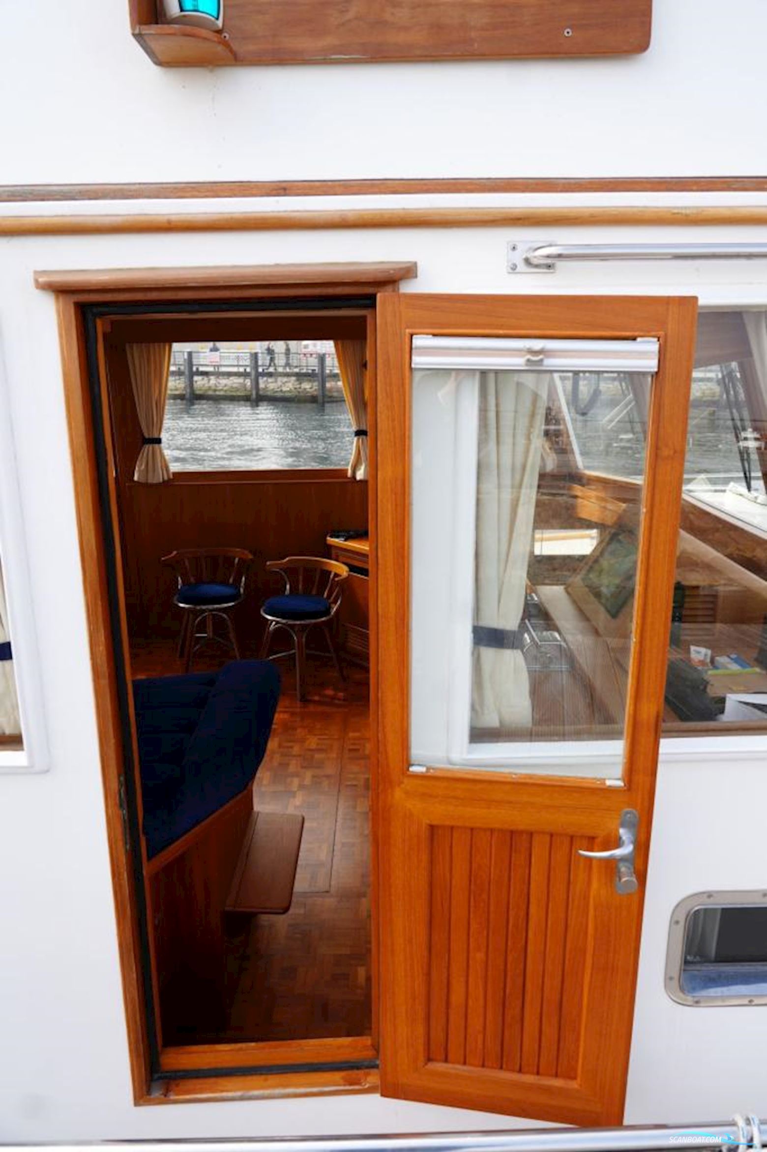 Grand Banks 46 Motor Yacht