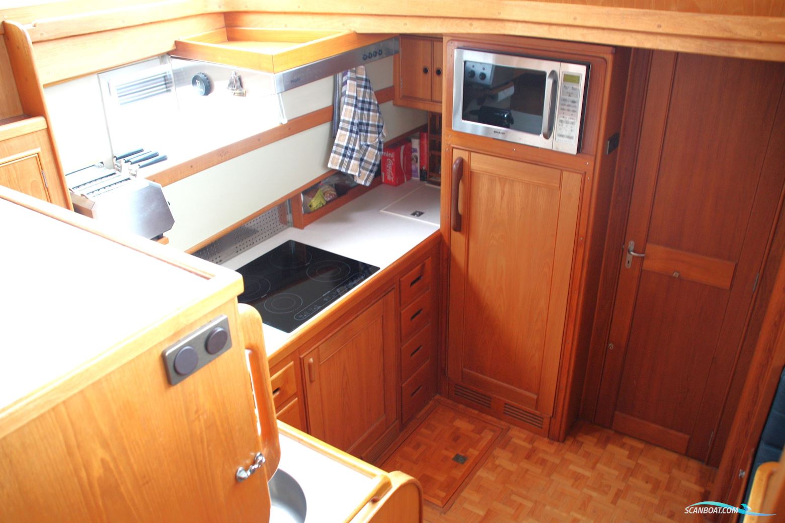 Grand Banks 49 Stabilizers