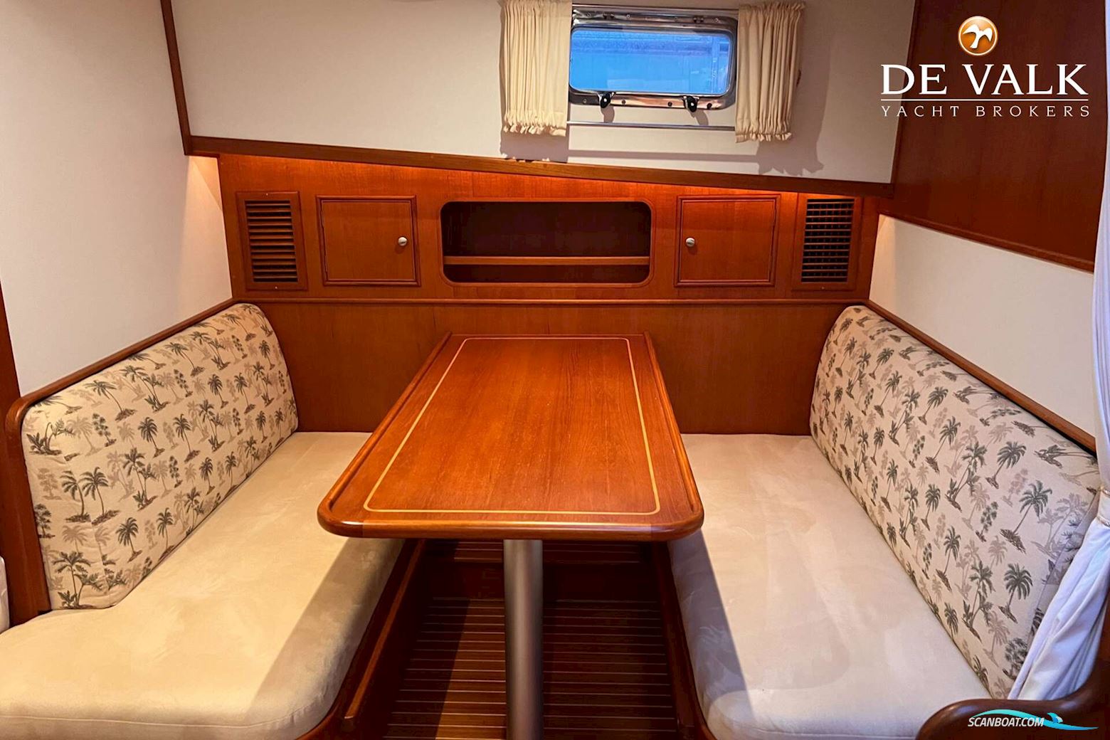 Grand Banks 54 Eastbay SX