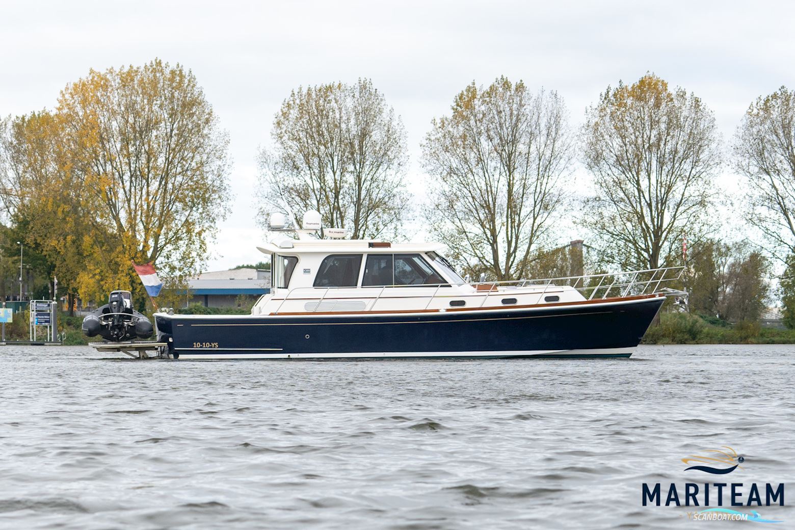 Grand Banks Eastbay 45 SX Motorboot 2007, mit Caterpillar motor, Niederlande