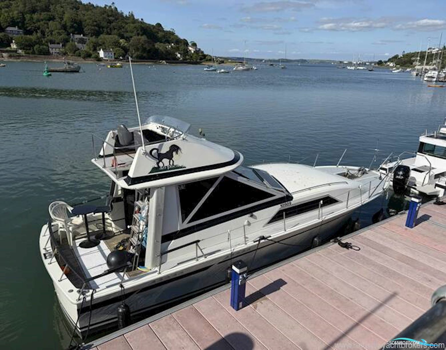 Grand Banks Laguna 33