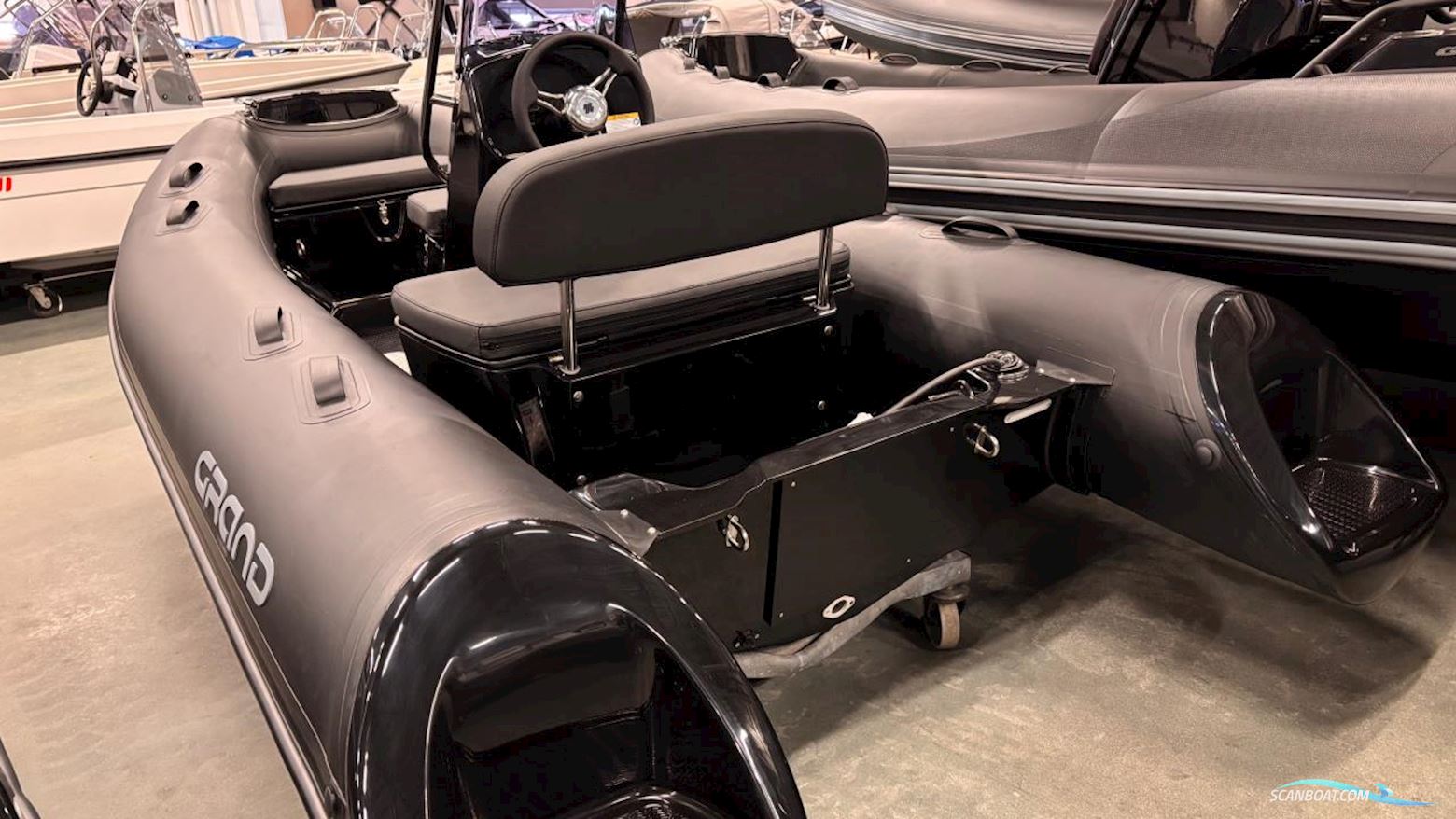 Grand NL 370 Silverline