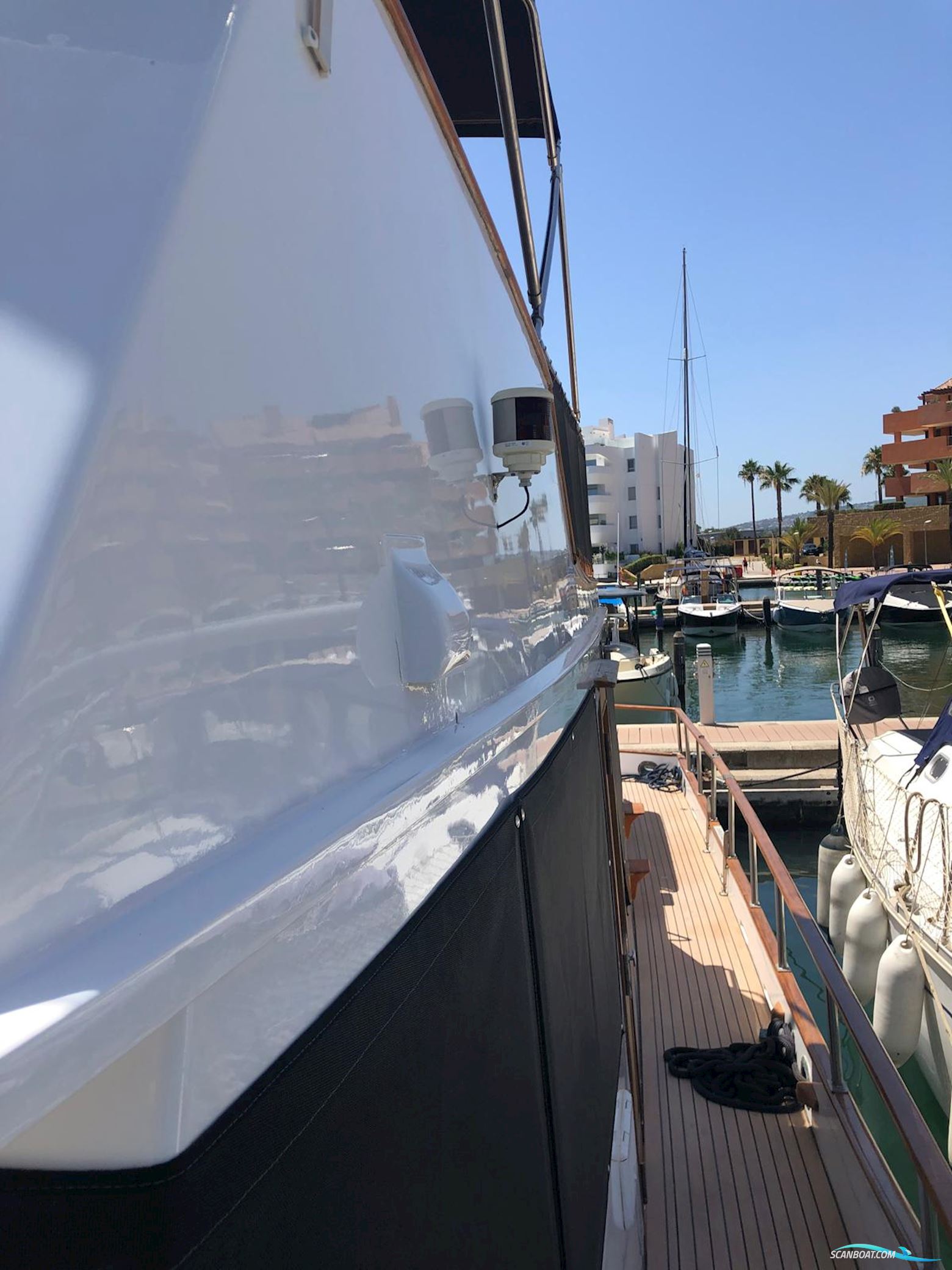 Grandbanks 42 Classic